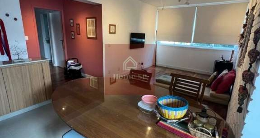 Lindo Apartamento com 3 dormitórios, 1 suíte, 1 vaga e com 130m² - Moema
