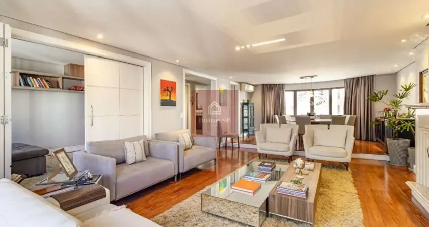 Apartamento com 4 dormitórios, sendo 3 suítes, 2 vagas e com 198m² - Moema
