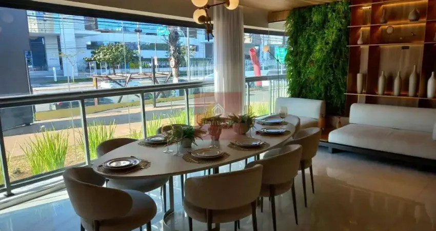 Apto. de 142 m2, em condomínio de qualidade internacional, com quadra de tênis