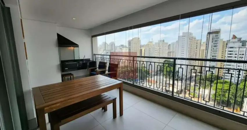Apartamento com 149m², 3 dormitórios, sendo 3 suítes, 2 vagas.