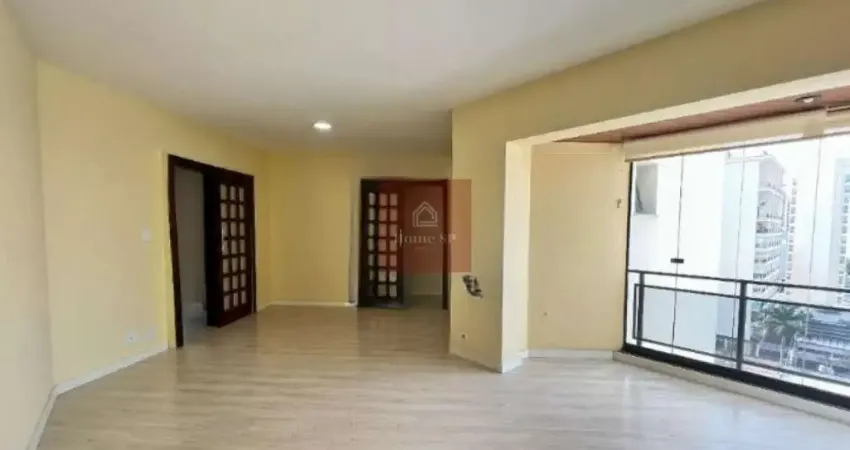 Apartamento com 112m², 3 dormitórios, sendo 1 suíte, 2 vagas.