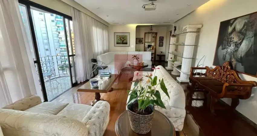 Apartamento à venda em Moema 155m² de conforto e exclusividade 3 suítes 3 vagas de garagem !