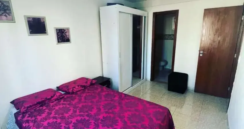 ÓTIMO APARTAMENTO PARA SE MORAR NA QUADRA DA PRAIA / PRAIA DO MORRO