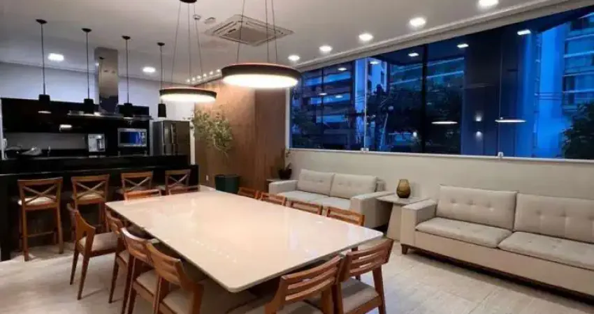 APARTAMENTO COM EXCELENTE LOCALIZAÇÃO NA PRAIA DO CANTO