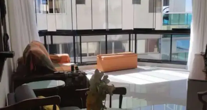 MARAVILHOSO APARTAMENTO COM VISTA PARA O MAR NA PRAIA DA COSTA / ES