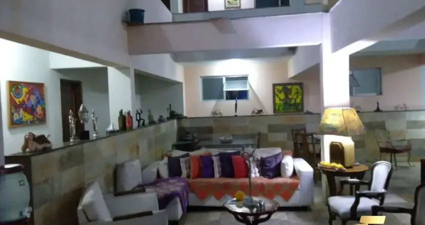 OPORTUNIDADE DE PRÉDIO PARA FINS COMERCIAIS NO CENTRO / GUARAPARI