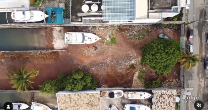 TERRENO EM LOCAL PRIVILEGIADO NO CANAL DE GUARAPARI