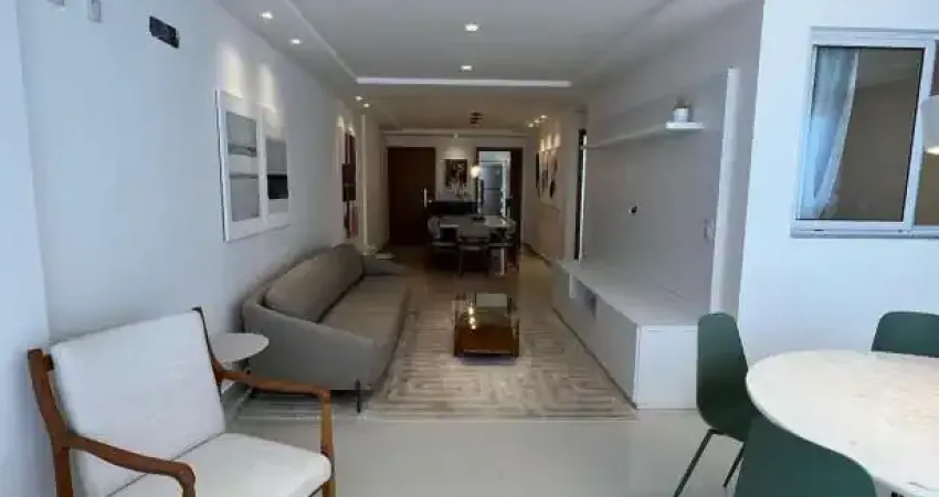 APARTAMENTO FINAMENTE DECORADO E MOBILIADO NA PRAIA DO MORRO