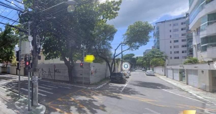 VENDA OU LOCAÇÃO DE ÁREA - 300m² - POTENCIAL PARA USO COMERCIAL OU RESIDENCIAL - ÁREA NOBRE