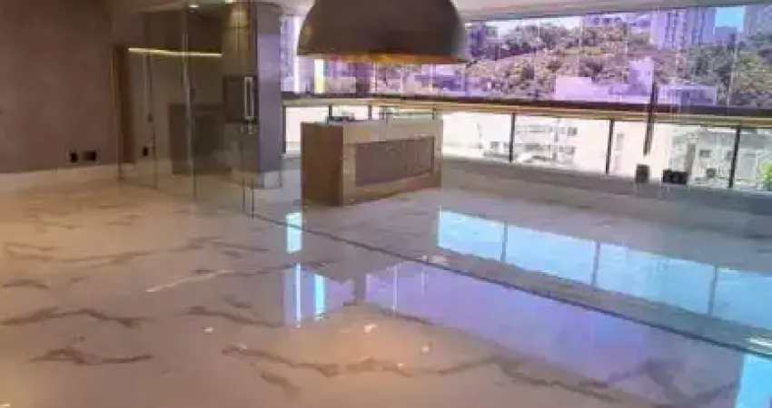 UM DESLUMBRANTE APARTAMENTO NA PRAIA DO CANTO / SOMENTE 1 POR ANDAR - RARÍSSIMO!
