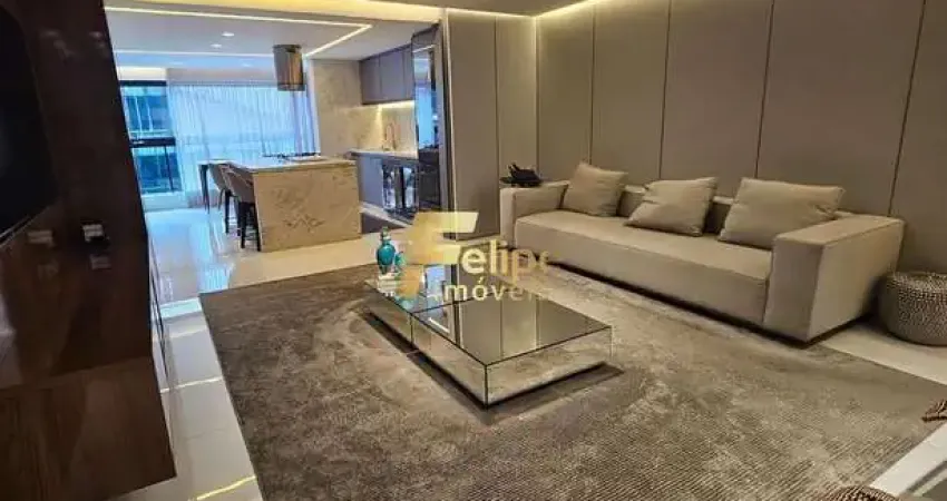 Apartamento à venda na Praia da Costa com 3 quartos na rua do mar!