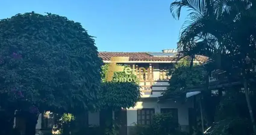 Casa comercial com 3 salas à venda no Aeroporto, Guarapari 