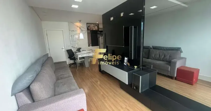 APARTAMENTO EM JARDIM CAMBURI COM 2 QUARTOS SENDO 1 SUÍTE.