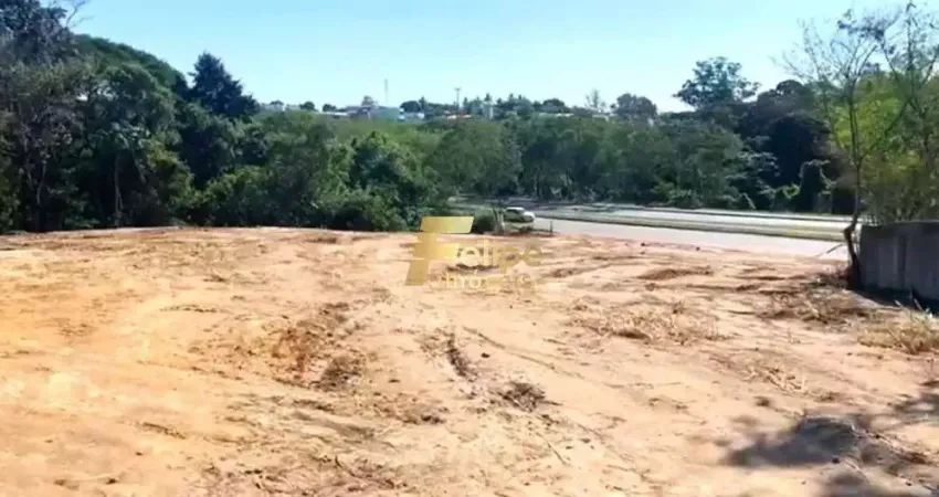 Vende Terreno com EXCELENTE localização em Jardim Limoeiro!!