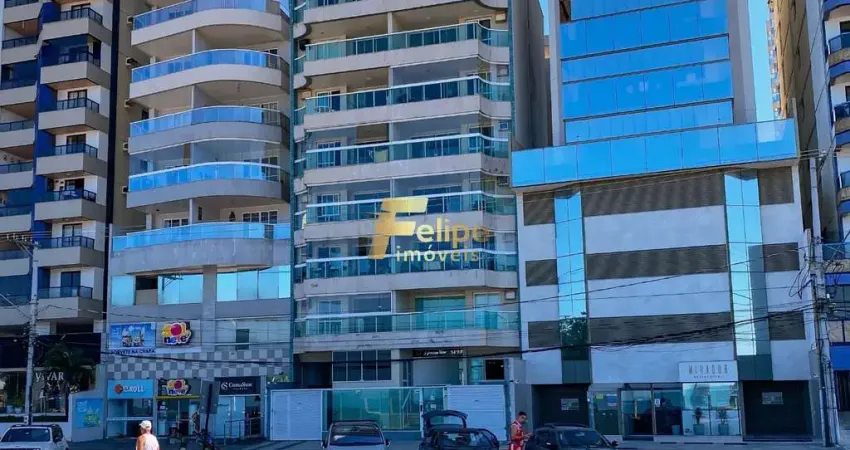 UM LINDO APARTAMENTO COM PRÉDIO NA FRENTE DA PRAIA.