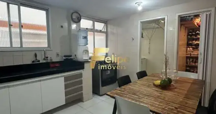 Belíssimo apartamento de 03 quartos, todo reformado no porcelanato, sol da manhã, à venda na praia do morro, em guarapari/es!