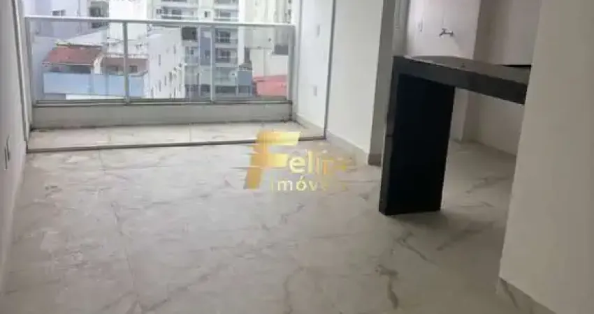 Ótimo apartamento de 02 quartos sendo 01 suíte com lazer, na praia do morro, guarapari/es!