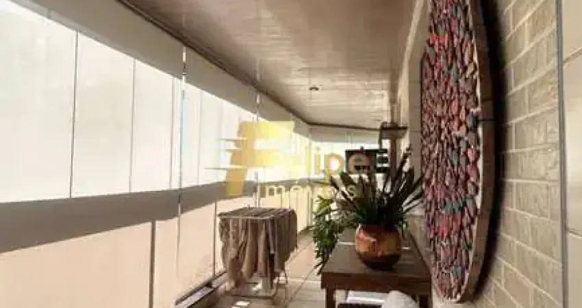 Belíssimo apartamento de 4 dormitórios na praia da costa em vila velha/es