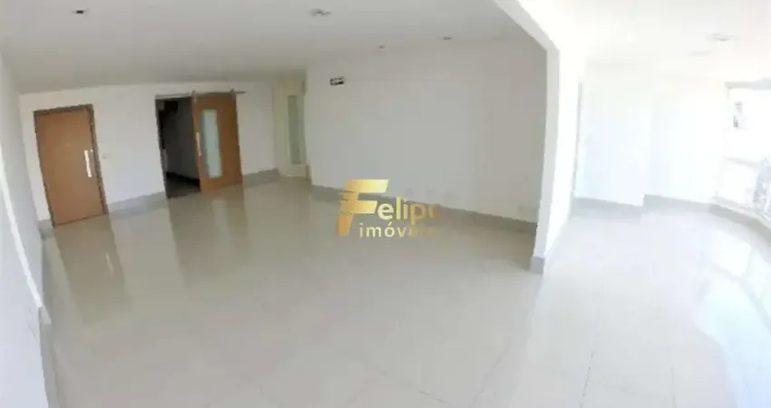 Apartamento exclusivo na praia do canto com ótima localização!