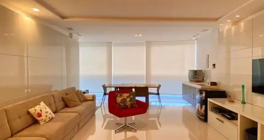 Maravilhoso apartamento na praia de peracanga / enseada azul / es