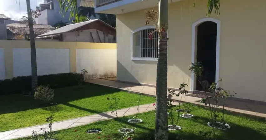Linda casa duplex á venda - 5 quartos, próxima a praia - enseada azul, guarapari-es.