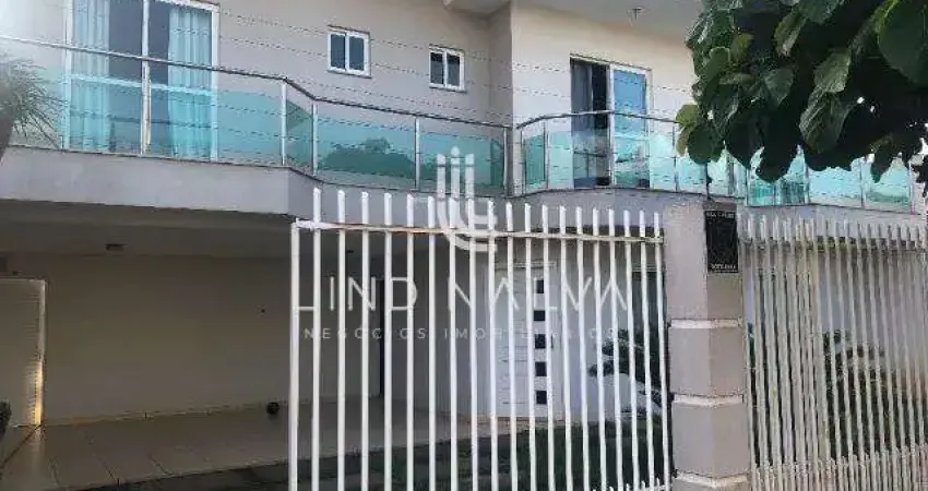 Sobrado à venda com piscina no Jardim São Rafael II, Foz do Iguaçu - PR