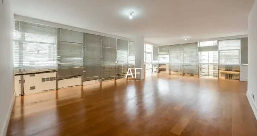 Apartamento para venda na santa cecilia, 3 quartos, 1 suíte, 2 vagas de garagem, 240 m²