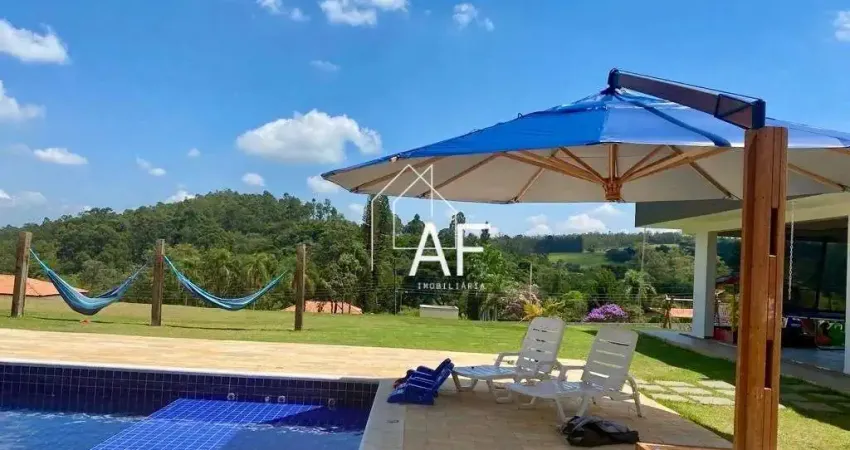 Refúgio dos sonhos: chácara completa de 10.000 m² em condomínio fechado