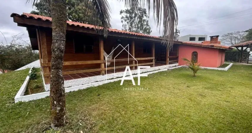 Chácara / sítio com 4 quartos à venda na Avenida José Prianti Sobrinho, 33, Centro, Igaratá