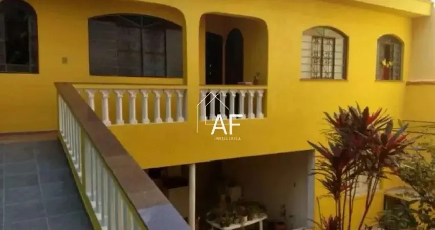 Oportunidade Única na Freguesia do Ó – 3 Casas + 1 Salão no Mesmo Terreno