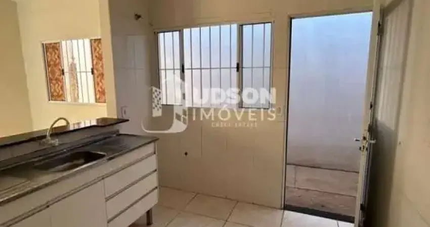 Casa para Venda em Bauru, Parque Viaduto, 1 dormitório, 1 banheiro, 2 vagas