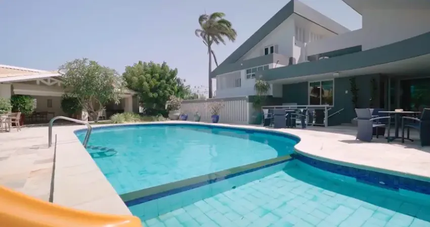 Mansão no bairro dunas, casa duplex luxuosa, projetada e mobiliada, 5 suítes, 10 vagas de garagem