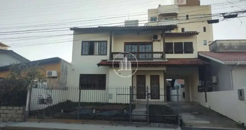 Casa com 4 quartos à venda na Flávio Silva, 79, Nossa Senhora do Rosário, São José
