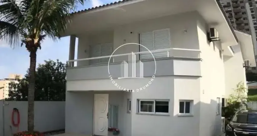 Casa com 3 quartos à venda na Rua Santa Rita de Cássia, 1329, Coloninha, Florianópolis