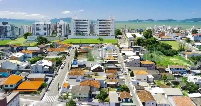 Terreno à venda na Rua Coronel Caetano Costa, 217, Jardim Atlântico, Florianópolis
