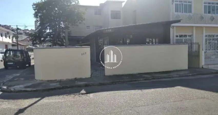 Casa com 5 quartos à venda na Rua Francelina Domingos de Jesus, 1, Roçado, São José