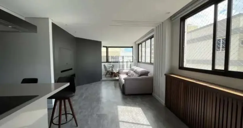 Apartamento 2 Quartos com 2 Suítes e 83m² - Centro