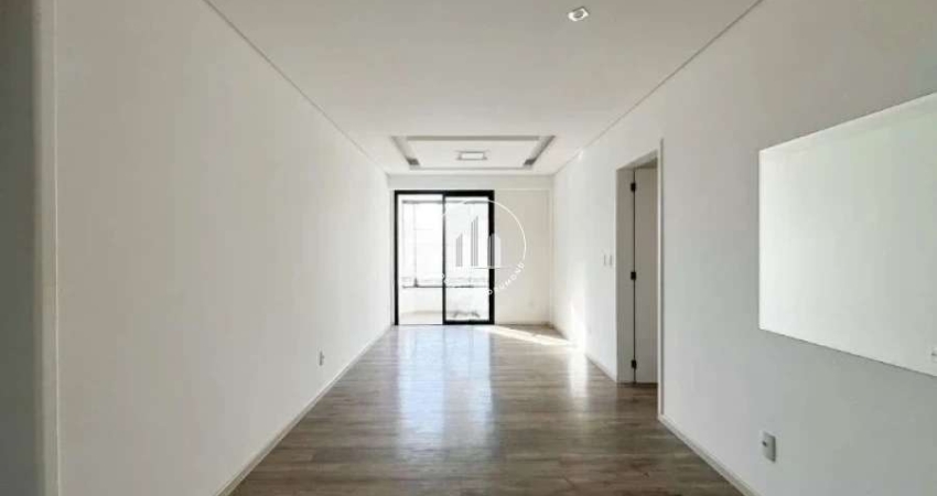 Apartamento 3 Quartos com 1 Suíte e 88m² - Centro