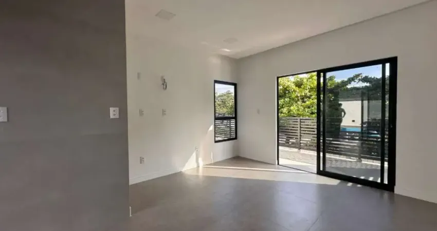 Casa com 3 quartos à venda na Rua Vinte e Três de Março, 30, Itaguaçu, Florianópolis