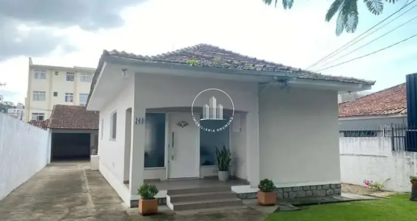 Casa com 3 quartos à venda na Rua Luiz Fagundes, 260, Praia Comprida, São José