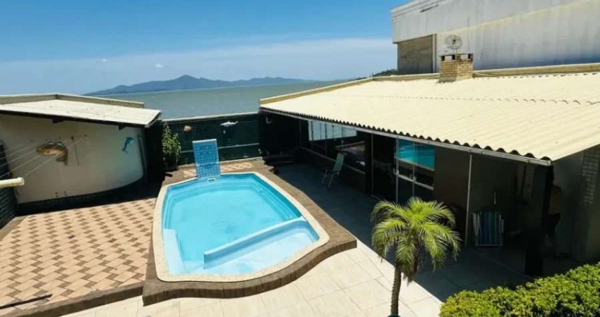 Casa 4 Quartos com Piscina - Fazenda Santo Antônio - JMS