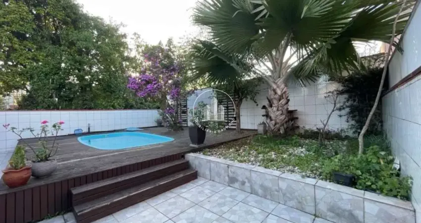 Casa 2 Quartos com Piscina - Passa Vinte