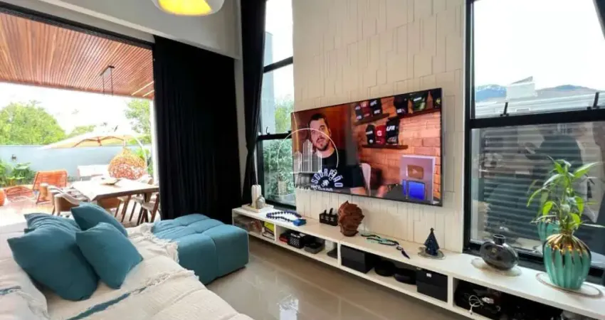 Casa 3 Quartos com 3 Suítes e 258m² - Deltaville - JMS
