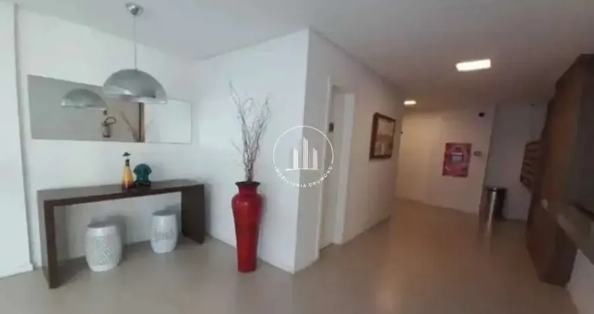 Apartamento 2 Quartos com 1 Suíte e 65m² - Centro - JMS