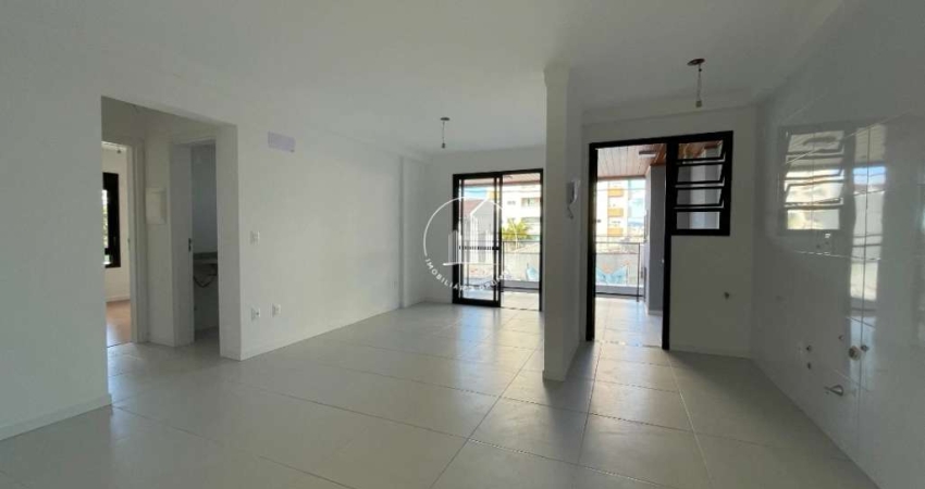 Apartamento 2 Quartos com 1 Suíte e 77m² - Barreiros - JMS