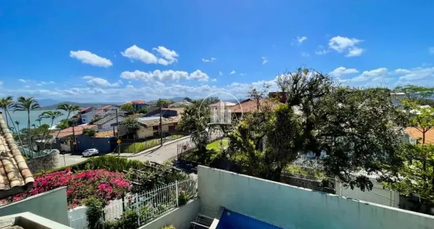 Casa com 5 quartos à venda na Rua Desembargador Tavares Sobrinho, 177, Itaguaçu, Florianópolis