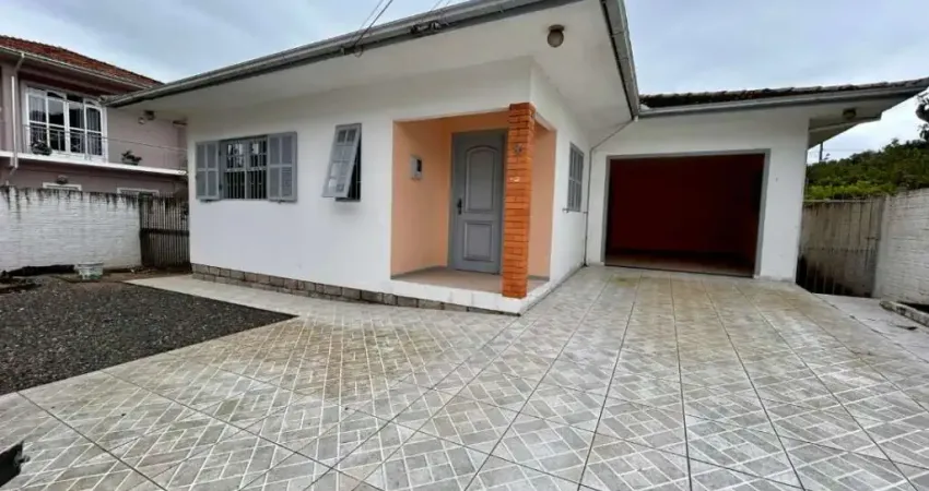 Casa com 2 quartos à venda na Servidão Maria Cândida dos Santos, 4, Fazenda Santo Antônio, São José