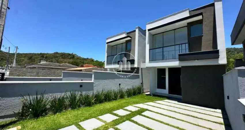 Casa em condomínio fechado com 3 quartos à venda na Rua Lídia James Huller, 240, Forquilhas, São José
