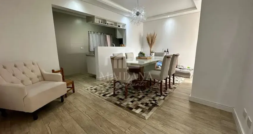 Apartamento com 03 dormitórios sendo 01 suíte , 02 Vagas de Garagem , Elevador à Venda, Cidade Jard