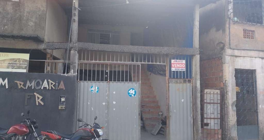 Apartamento com ponto comercial à venda no Rio Sena